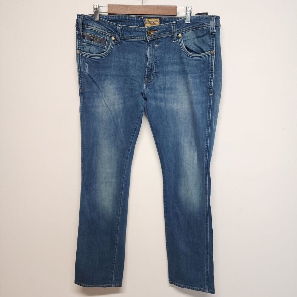 Wrangler Mens Slim Fit Jeans Size 38x31 Blue Low Rise Narrow Leg Casual Skanders